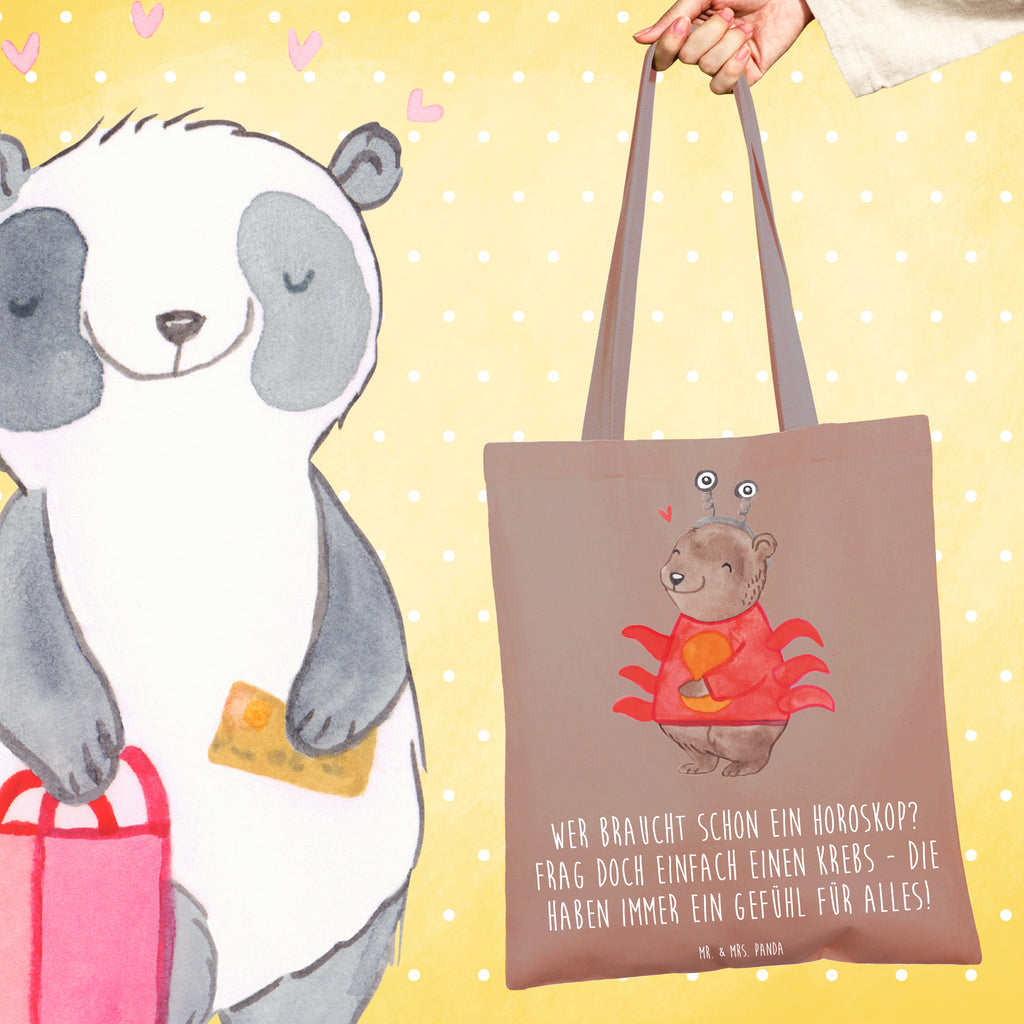 Tote bag Wer braucht schon ein Horoskop? Frag doch einfach einen Krebs - die haben immer ein Gefühl für alles! Laptoptasche, Stoffbeutel, Jutetasche, Shopper, Beuteltasche, Einkaufstasche, Badetasche, Tasche, Einkaufstüte, Jutebeutel, Strandtasche, Umhängetasche, Tragetasche, Beutel, Schultertasche, Stofftasche, Tierkreiszeichen, Sternzeichen, Horoskop, Astrologie, Aszendent