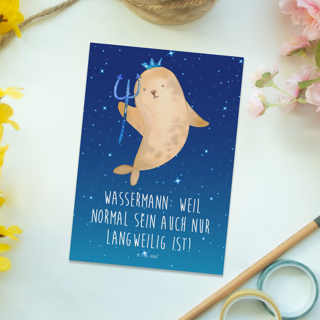 Postkarte Wassermann Unikat Postkarte, Geschenkkarte, Geburtstagskarte, Ansichtskarten, Grußkarte, Karte, Einladungskarte, Dankeskarte, Ansichtskarte, Einladung Geburtstag, Einladung, Einladungskarten Geburtstag, Tierkreiszeichen, Sternzeichen, Horoskop, Astrologie, Aszendent