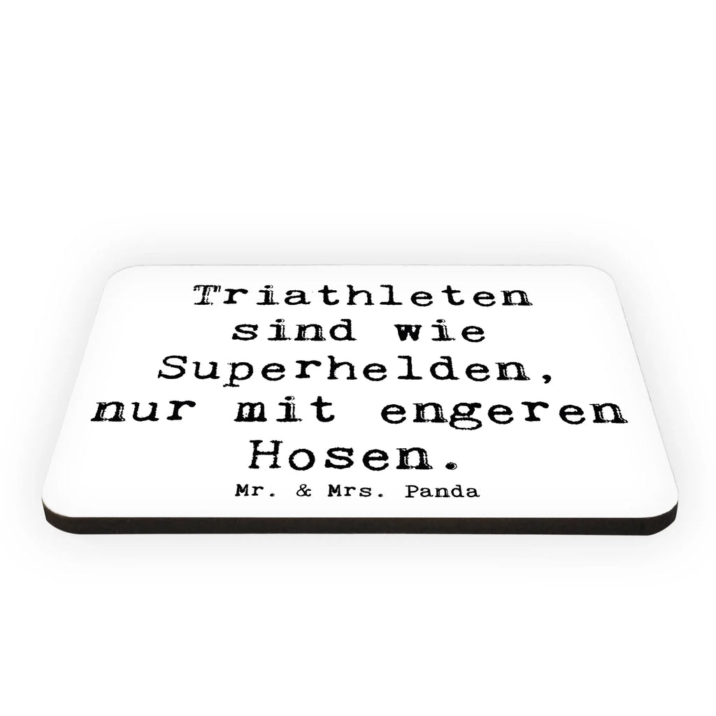 Magnet Saying Triathleten sind wie Superhelden, nur mit engeren Hosen. Souvenir Magnet, Whiteboard Magnet, Motivmagnete, Dekomagnet, Notiz Magnet, Pinnwandmagnet, Kühlschrank Dekoration, Kühlschrankmagnet, Geschenk, Sport, Sportart, Hobby, Schenken, Danke, Dankeschön, Auszeichnung, Gewinn, Sportler