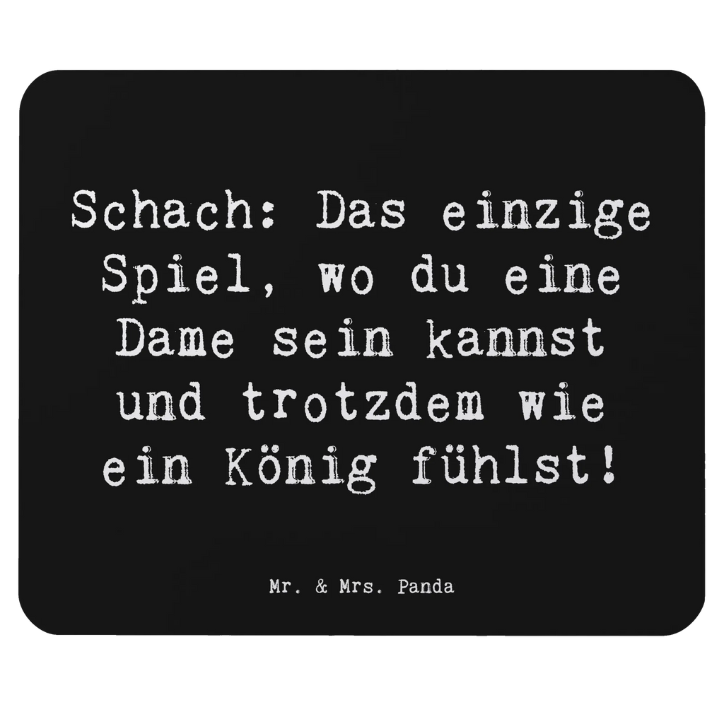 Mouse mat Saying Schach: Das einzige Spiel, wo du eine Dame sein kannst und trotzdem wie ein König fühlst! Mousepad, Büroausstattung, Einzigartiges Mauspad, Designer Mauspad, Mauspad, Mausunterlage, Computer zubehör, Arbeitszimmer, Mauspad Büro, PC Zubehör, Geschenk, Sport, Sportart, Hobby, Schenken, Danke, Dankeschön, Auszeichnung, Gewinn, Sportler