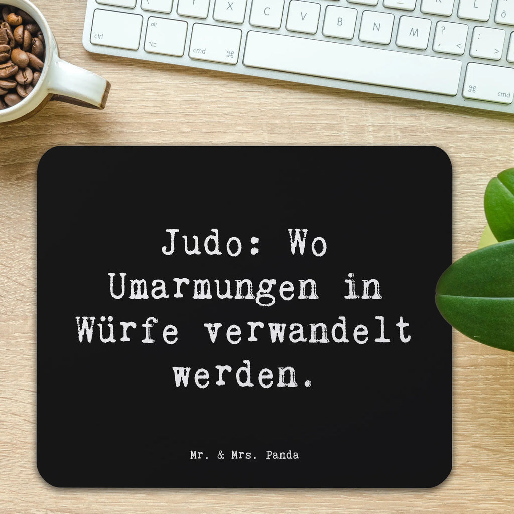 Mauspad Spruch Judo Umarmungen Mausunterlage, Einzigartiges Mauspad, Arbeitszimmer, Computer zubehör, Designer Mauspad, Mauspad, Mousepad, PC Zubehör, Büroausstattung, Mauspad Büro, Geschenk, Sport, Sportart, Hobby, Schenken, Danke, Dankeschön, Auszeichnung, Gewinn, Sportler