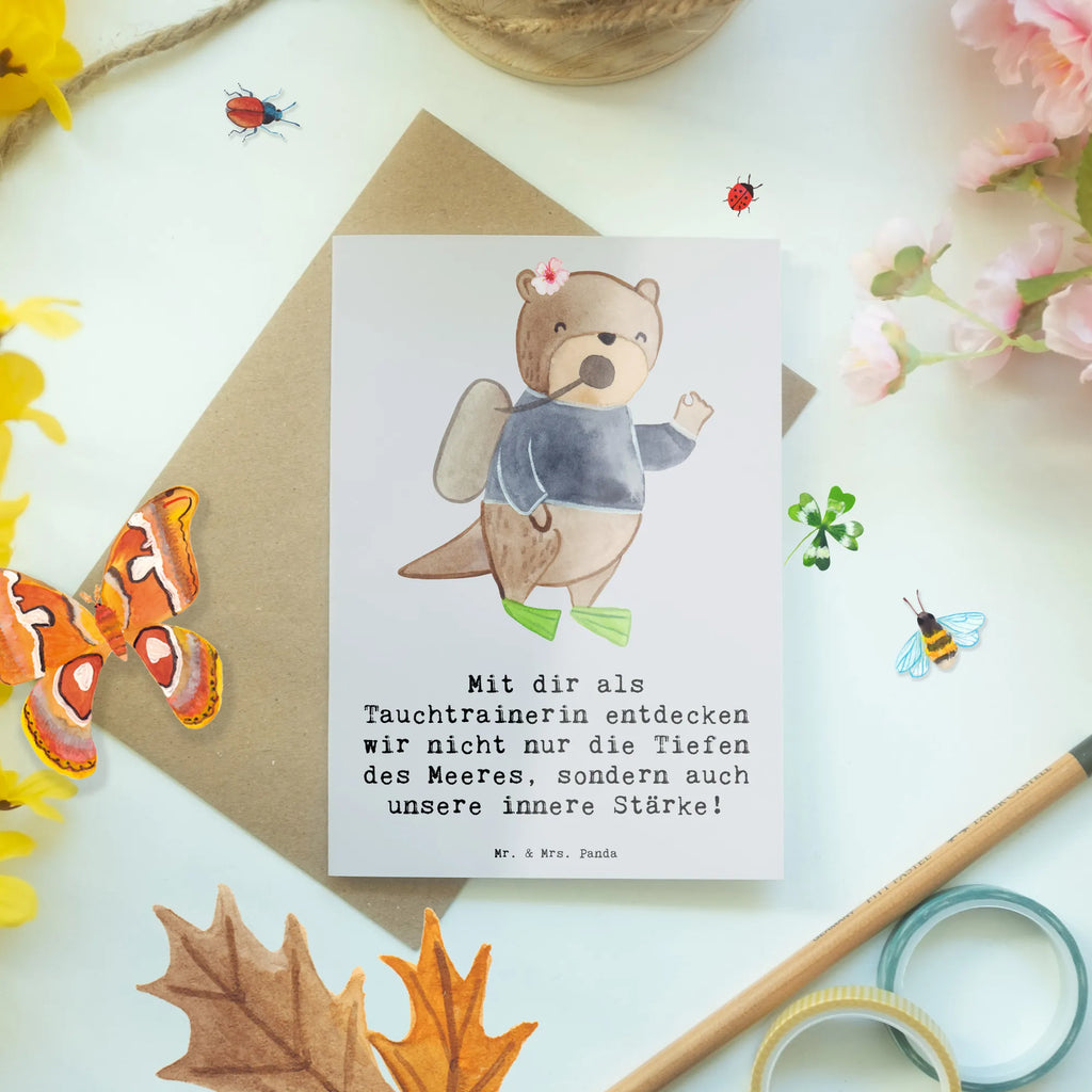 Greetings card Mit dir als Tauchtrainerin entdecken wir nicht nur die Tiefen des Meeres, sondern auch unsere innere Stärke! Einladungskarte, Klappkarte, Glückwunschkarte, Geburtstagskarte, Hochzeitskarte, Ansichtskarten, Karte, Grußkarte, Geschenk, Sport, Sportart, Hobby, Schenken, Danke, Dankeschön, Auszeichnung, Gewinn, Sportler