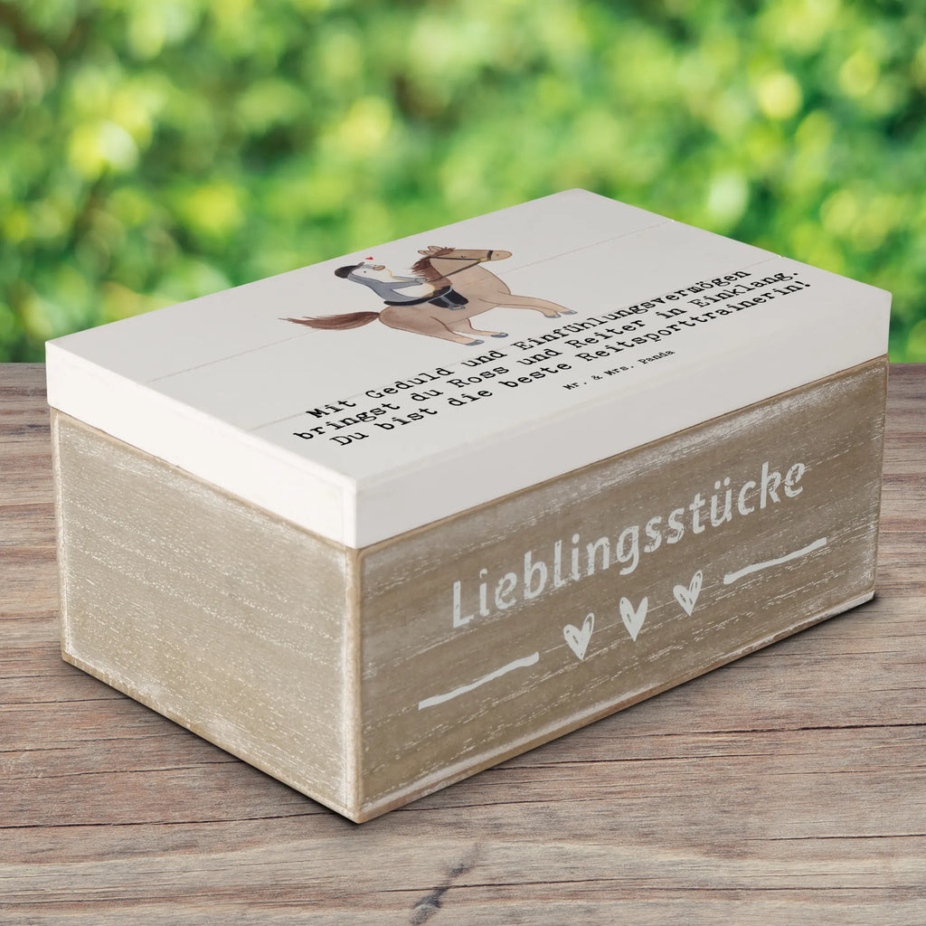 Holzkiste Reitsport Trainerin Harmonie Geschenkbox, Geschenkdose, Schatzkiste, Schatulle, Truhe, Dekokiste, Erinnerungskiste, Erinnerungsbox, XXL, Aufbewahrungsbox, Kiste, Holzkiste, Geschenk, Sport, Sportart, Hobby, Schenken, Danke, Dankeschön, Auszeichnung, Gewinn, Sportler