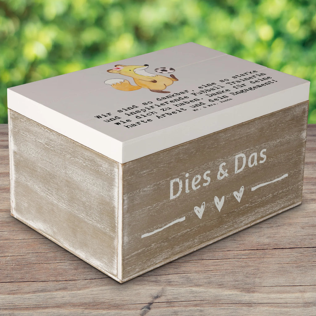Holzkiste Fußball Trainerin Dankbarkeit Dekokiste, Schatulle, Geschenkbox, Kiste, Geschenkdose, Aufbewahrungsbox, Erinnerungskiste, XXL, Schatzkiste, Erinnerungsbox, Truhe, Holzkiste, Geschenk, Sport, Sportart, Hobby, Schenken, Danke, Dankeschön, Auszeichnung, Gewinn, Sportler