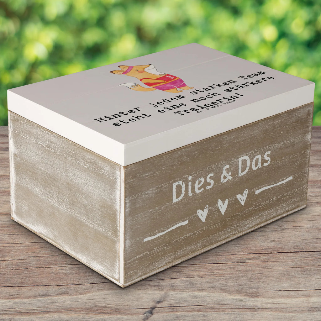 Holzkiste Radsport Trainerin Geschenkdose, Erinnerungskiste, Schatzkiste, Holzkiste, Kiste, Truhe, Schatulle, Geschenkbox, Dekokiste, XXL, Erinnerungsbox, Aufbewahrungsbox, Geschenk, Sport, Sportart, Hobby, Schenken, Danke, Dankeschön, Auszeichnung, Gewinn, Sportler