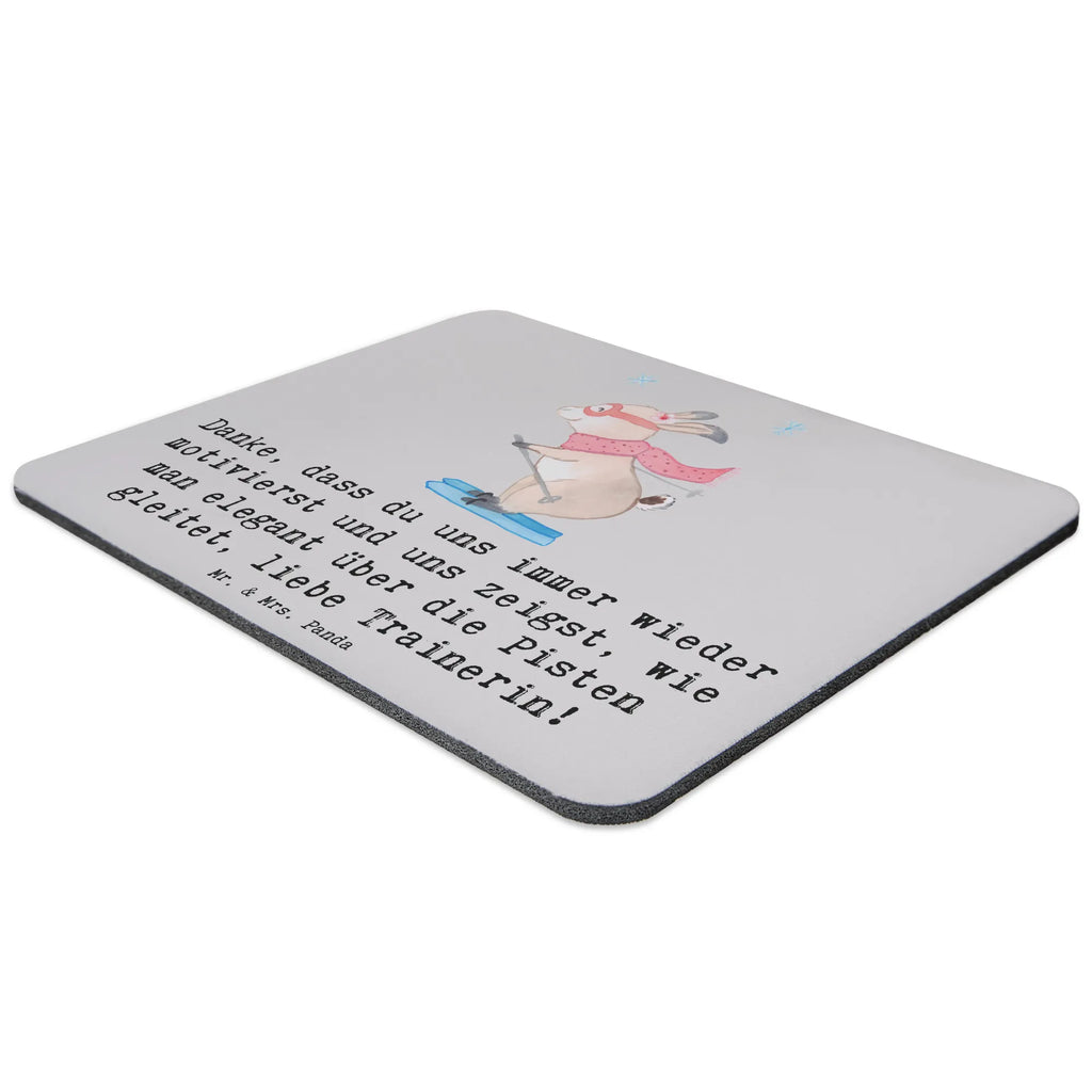 Mouse mat Danke, dass du uns immer wieder motivierst und uns zeigst, wie man elegant über die Pisten gleitet, liebe Trainerin! Büroausstattung, Designer Mauspad, Arbeitszimmer, Mousepad, PC Zubehör, Mauspad, Mauspad Büro, Einzigartiges Mauspad, Mausunterlage, Computer zubehör, Geschenk, Sport, Sportart, Hobby, Schenken, Danke, Dankeschön, Auszeichnung, Gewinn, Sportler