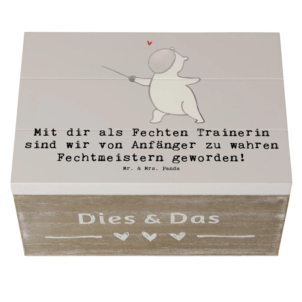 Holzkiste Fechten Trainerin Meister Aufbewahrungsbox, Truhe, Holzkiste, XXL, Schatzkiste, Geschenkbox, Schatulle, Erinnerungskiste, Erinnerungsbox, Geschenkdose, Kiste, Dekokiste, Geschenk, Sport, Sportart, Hobby, Schenken, Danke, Dankeschön, Auszeichnung, Gewinn, Sportler