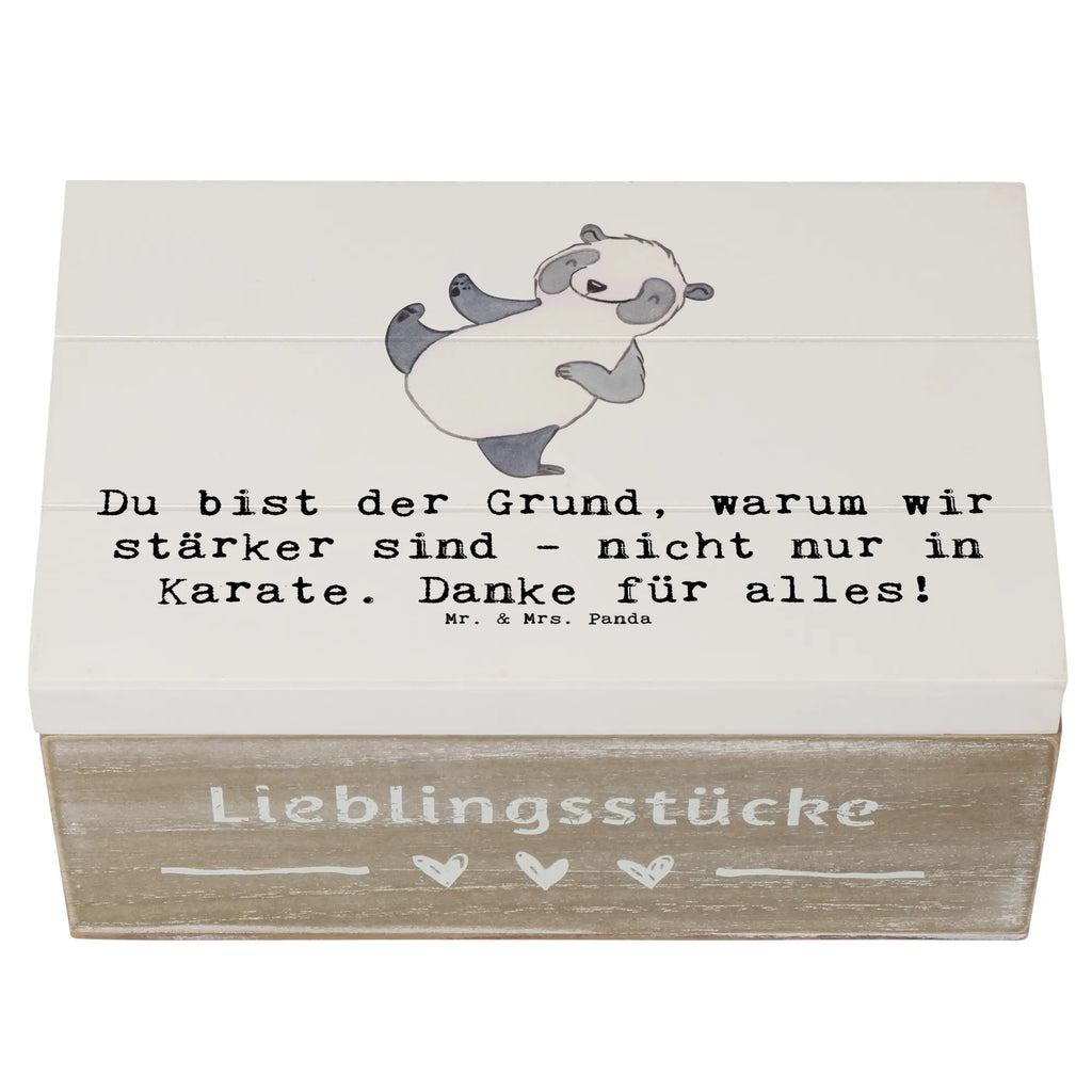 Holzkiste Karate Trainerin Stärke XXL, Geschenkdose, Erinnerungskiste, Holzkiste, Dekokiste, Erinnerungsbox, Schatzkiste, Schatulle, Kiste, Geschenkbox, Truhe, Aufbewahrungsbox, Geschenk, Sport, Sportart, Hobby, Schenken, Danke, Dankeschön, Auszeichnung, Gewinn, Sportler