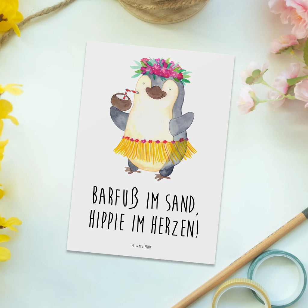 Postcard Barfuß im Sand, Hippie im Herzen! Karte, Einladungskarten Geburtstag, Postkarte, Geschenkkarte, Ansichtskarte, Grußkarte, Einladung, Einladung Geburtstag, Dankeskarte, Ansichtskarten, Geburtstagskarte, Einladungskarte, Sommer, Sommermotive, Urlaubsmotive, Produkte für Urlauber, Sommer Produkte