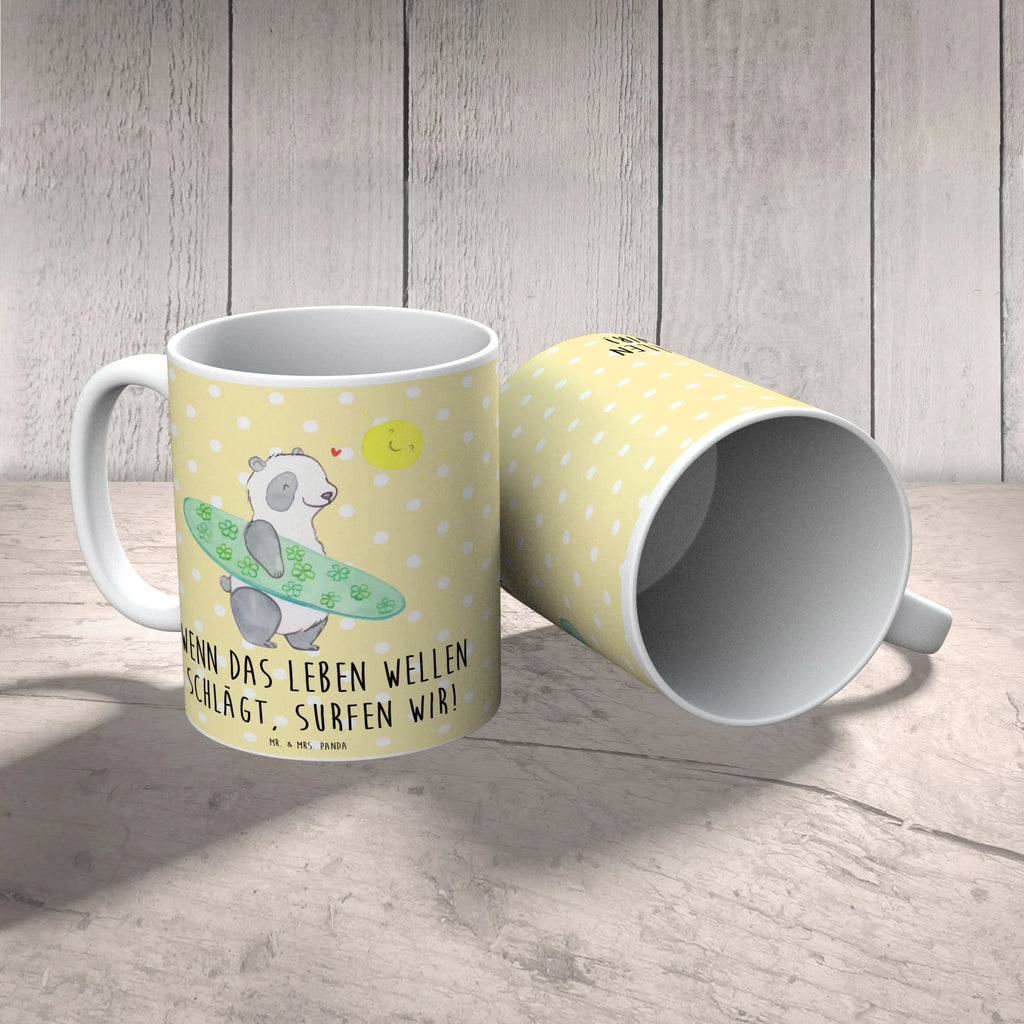 Mug Wenn das Leben Wellen schlägt, surfen wir! Keramiktasse, Porzellantasse, Kaffeetasse, Bürotasse, Tasse mit Motiven, Tasse, Teetasse, Geschenktasse, Tasse mit Zitaten, Sommer, Sommermotive, Urlaubsmotive, Produkte für Urlauber, Sommer Produkte