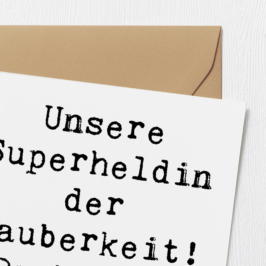 Deluxe Card Saying Unsere Superheldin der Sauberkeit! Danke für alles! Karte, Grußkarte, Klappkarte, Einladungskarte, Glückwunschkarte, Hochzeitskarte, Geburtstagskarte, Hochwertige Grußkarte, Hochwertige Klappkarte