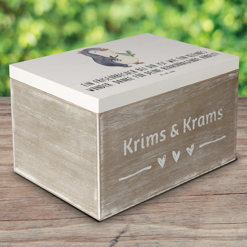 Wooden chest Ein Friseurbesuch bei dir ist wie ein kleines Wunder. Danke für deine hervorragende Arbeit! XXL, Schatulle, Holzkiste, Truhe, Aufbewahrungsbox, Erinnerungskiste, Dekokiste, Erinnerungsbox, Geschenkdose, Kiste, Schatzkiste, Geschenkbox