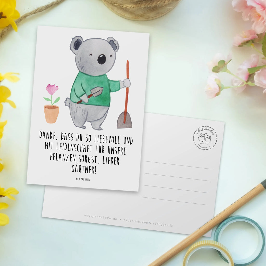 Postcard Danke, dass du so liebevoll und mit Leidenschaft für unsere Pflanzen sorgst, lieber Gärtner! Grußkarte, Einladungskarten Geburtstag, Ansichtskarten, Karte, Einladungskarte, Geburtstagskarte, Ansichtskarte, Dankeskarte, Einladung Geburtstag, Postkarte, Einladung, Geschenkkarte