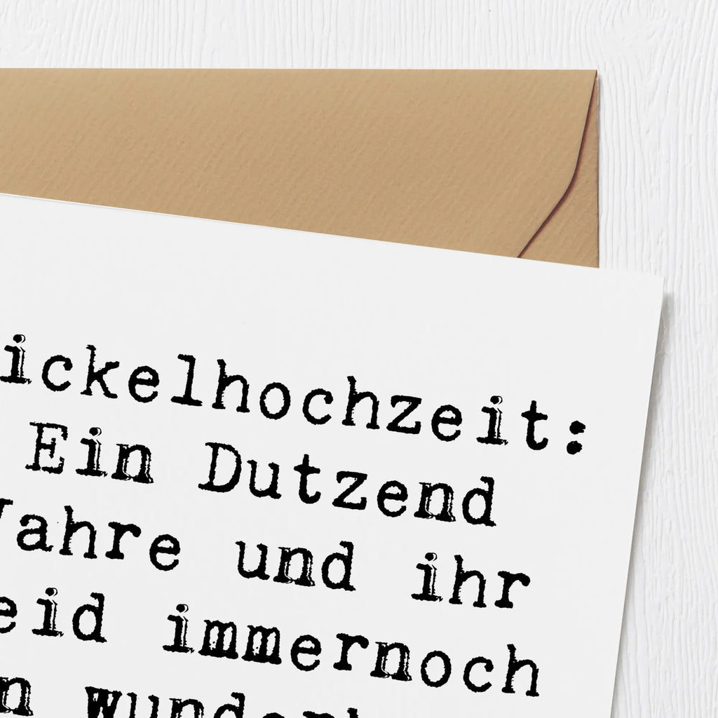 Deluxe Card Saying Nickelhochzeit: Ein Dutzend Jahre und ihr seid immernoch ein wunderbares Team! Einladungskarte, Grußkarte, Hochwertige Grußkarte, Karte, Geburtstagskarte, Hochwertige Klappkarte, Glückwunschkarte, Hochzeitskarte, Klappkarte, Hochzeit, Hochzeitsgeschenk, Ehe, Hochzeitsfeier, Trauung, Trauungsgeschenk, Verlobungsfeier, Verlobungsgeschenk, Hochzeitsgeschenkideen, Hochzeitsgeschenke für Brautpaar