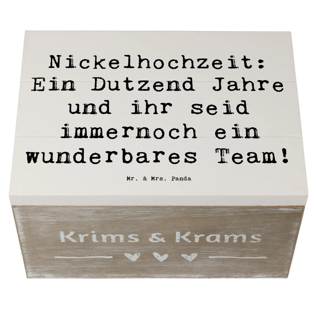 Holzkiste Spruch 12. Hochzeitstag Nickelhochzeit holzschachtel, Schatulle, aufbewahrungskiste mit deckel, Box aus Holz, kiste holz, holzkästchen, Aufbewahrungsbox Holz, Aufbewahrungsbox, Aufbewahrungsbox aus Holz, aufbewahrungstruhe, holzschatulle, Holzboxen, Aufbewahrungskiste, Holzbox, Holzkiste, aufbewahrungskisten, Holztruhe, aufbewahrungsboxen, truhe holz, Holzbox mit Deckel, box holz, Holzkiste mit Deckel, Holzkisten, holztruhen, Holz Aufbewahrungsbox, Hochzeitsgeschenke für Brautpaar, Hochzeitsgeschenkideen, Verlobungsgeschenk, Verlobungsfeier, Trauungsgeschenk, Trauung, Hochzeitsfeier, Ehe, Hochzeitsgeschenk, Hochzeit, Hochzeitskarte