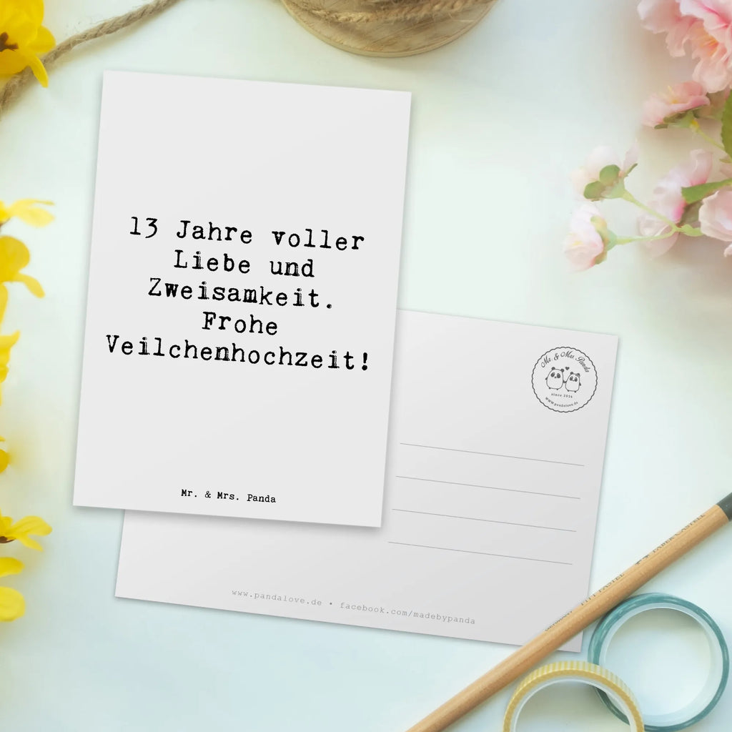 Postcard Saying 13 Jahre voller Liebe und Zweisamkeit. Frohe Veilchenhochzeit! Ansichtskarten, Karte, Einladung Geburtstag, Einladung, Postkarte, Einladungskarten Geburtstag, Dankeskarte, Einladungskarte, Geschenkkarte, Geburtstagskarte, Grußkarte, Ansichtskarte, Hochzeit, Hochzeitsgeschenk, Ehe, Hochzeitsfeier, Trauung, Trauungsgeschenk, Hochzeitskarte, Verlobungsfeier, Verlobungsgeschenk, Hochzeitsgeschenkideen, Hochzeitsgeschenke für Brautpaar