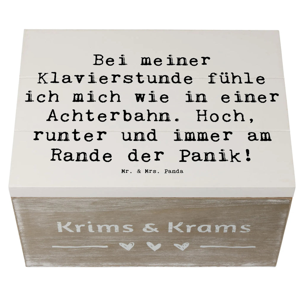 Wooden chest Saying Bei meiner Klavierstunde fühle ich mich wie in einer Achterbahn. Hoch, runter und immer am Rande der Panik! Kiste, Geschenkbox, Aufbewahrungsbox, Truhe, Holzkiste, Erinnerungsbox, Schatzkiste, Dekokiste, XXL, Schatulle, Erinnerungskiste, Geschenkdose, Instrumente, Geschenke Musiker, Musikliebhaber