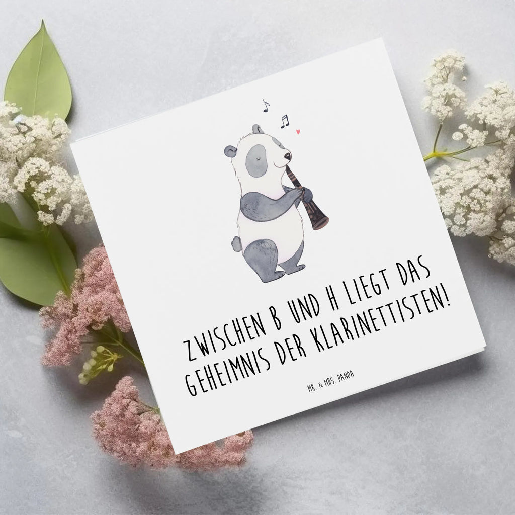 Deluxe Card Zwischen B und H liegt das Geheimnis der Klarinettisten! Hochwertige Grußkarte, Hochzeitskarte, Karte, Klappkarte, Grußkarte, Glückwunschkarte, Hochwertige Klappkarte, Einladungskarte, Geburtstagskarte, Instrumente, Geschenke Musiker, Musikliebhaber