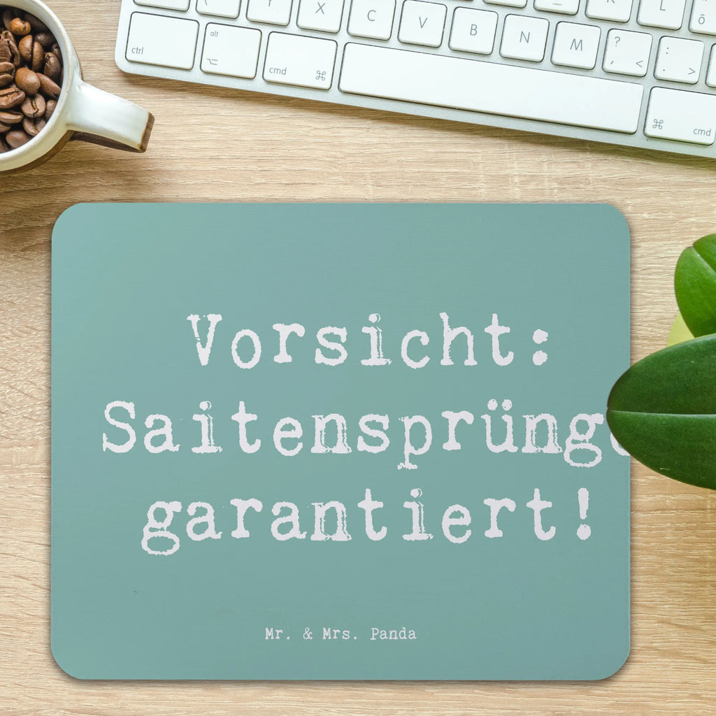 Mouse mat Saying Vorsicht: Saitensprünge garantiert! Mousepad, Computer zubehör, Büroausstattung, PC Zubehör, Arbeitszimmer, Mauspad, Einzigartiges Mauspad, Designer Mauspad, Mausunterlage, Mauspad Büro, Instrumente, Geschenke Musiker, Musikliebhaber