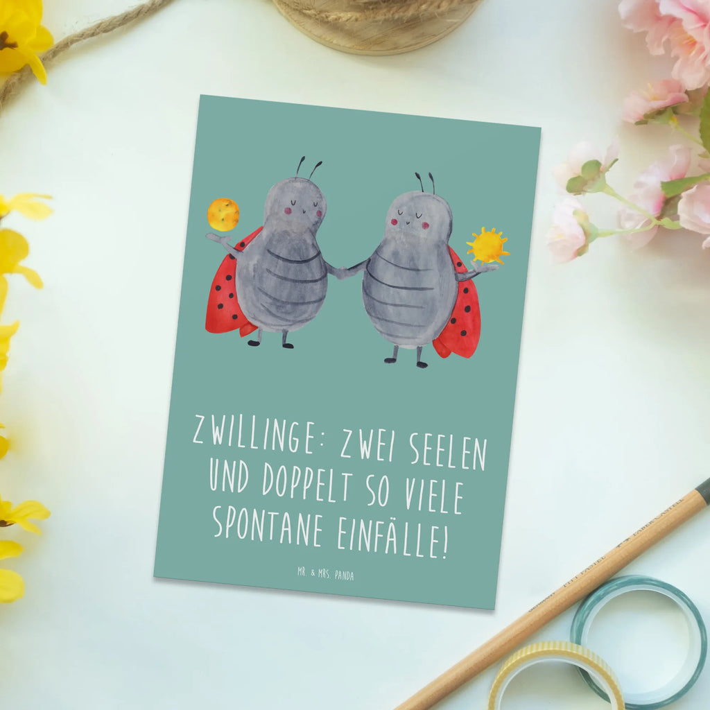 Postkarte Zwillinge Abenteuer Postkarte, Geschenkkarte, Ansichtskarten, Ansichtskarte, Einladungskarten Geburtstag, Einladung, Einladungskarte, Karte, Dankeskarte, Einladung Geburtstag, Geburtstagskarte, Grußkarte, Tierkreiszeichen, Sternzeichen, Horoskop, Astrologie, Aszendent