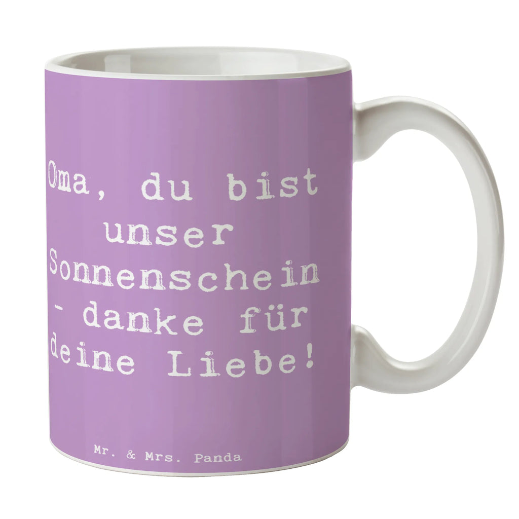Mug Saying Oma, du bist unser Sonnenschein - danke für deine Liebe! Tasse, Bürotasse, Kaffeetasse, Teetasse, Geschenktasse, Porzellantasse, Tasse mit Motiven, Keramiktasse, Tasse mit Zitaten