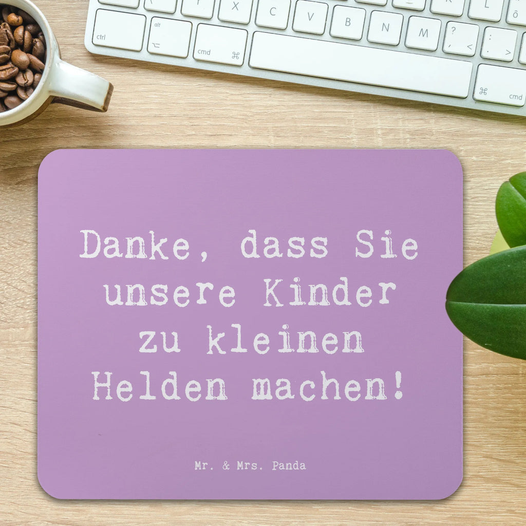 Mouse mat Saying Danke, dass Sie unsere Kinder zu kleinen Helden machen! Mauspad, PC Zubehör, Mauspad Büro, Büroausstattung, Mousepad, Arbeitszimmer, Designer Mauspad, Computer zubehör, Einzigartiges Mauspad, Mausunterlage