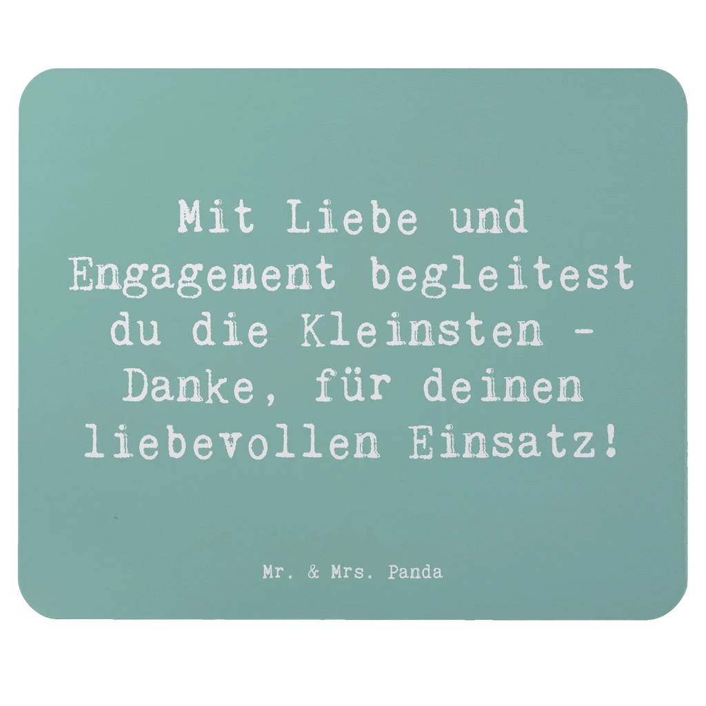 Mouse mat Saying Mit Liebe und Engagement begleitest du die Kleinsten - Danke, für deinen liebevollen Einsatz! Computer zubehör, Designer Mauspad, Einzigartiges Mauspad, Mauspad Büro, PC Zubehör, Mousepad, Mausunterlage, Büroausstattung, Mauspad, Arbeitszimmer
