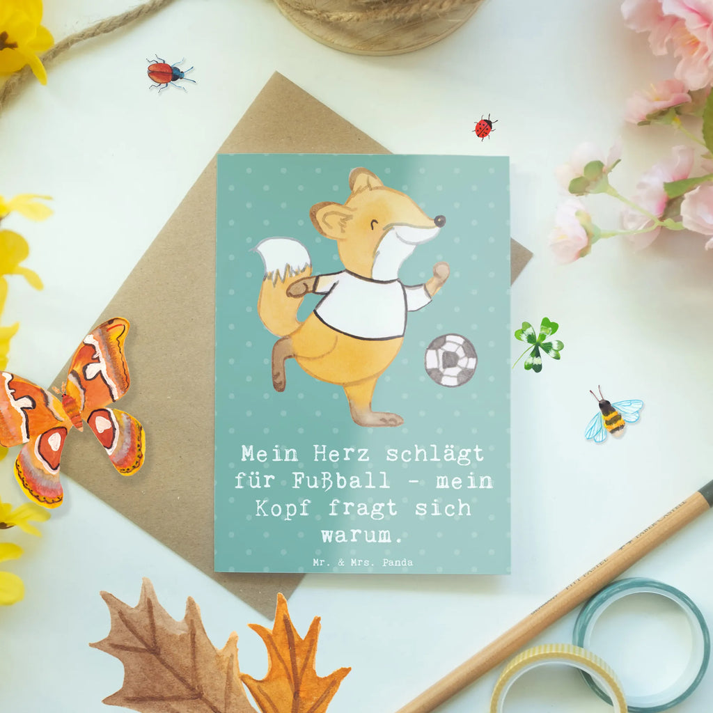 Greetings card Mein Herz schlägt für Fußball - mein Kopf fragt sich warum. Einladungskarte, Grußkarte, Glückwunschkarte, Ansichtskarten, Geburtstagskarte, Klappkarte, Hochzeitskarte, Karte, Geschenk, Sport, Sportart, Hobby, Schenken, Danke, Dankeschön, Auszeichnung, Gewinn, Sportler