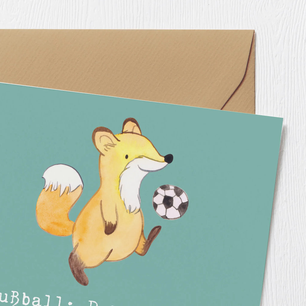 Deluxe Card Fußball: Der einzige Sport, bei dem erwachsene Männer um eine runde Sache streiten! Geburtstagskarte, Glückwunschkarte, Grußkarte, Hochwertige Klappkarte, Einladungskarte, Karte, Hochzeitskarte, Hochwertige Grußkarte, Klappkarte, Geschenk, Sport, Sportart, Hobby, Schenken, Danke, Dankeschön, Auszeichnung, Gewinn, Sportler