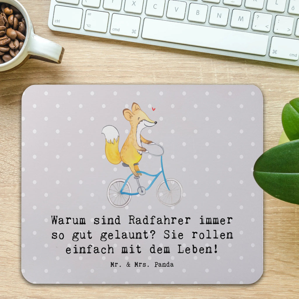 Mouse mat Warum sind Radfahrer immer so gut gelaunt? Sie rollen einfach mit dem Leben! Mauspad, Designer Mauspad, Büroausstattung, Arbeitszimmer, Computer zubehör, Mausunterlage, PC Zubehör, Mousepad, Mauspad Büro, Einzigartiges Mauspad, Geschenk, Sport, Sportart, Hobby, Schenken, Danke, Dankeschön, Auszeichnung, Gewinn, Sportler