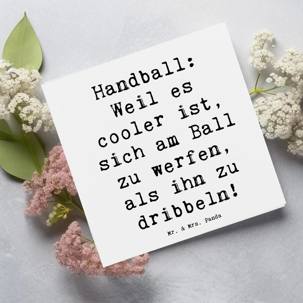 Deluxe Card Saying Handball: Weil es cooler ist, sich am Ball zu werfen, als ihn zu dribbeln! Grußkarte, Karte, Geburtstagskarte, Hochzeitskarte, Hochwertige Grußkarte, Hochwertige Klappkarte, Klappkarte, Glückwunschkarte, Einladungskarte, Geschenk, Sport, Sportart, Hobby, Schenken, Danke, Dankeschön, Auszeichnung, Gewinn, Sportler