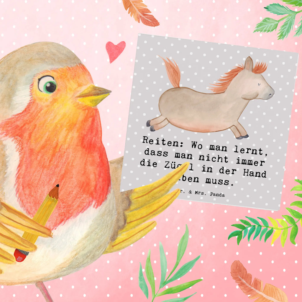 Deluxe Card Reiten: Wo man lernt, dass man nicht immer die Zügel in der Hand haben muss. Hochzeitskarte, Grußkarte, Geburtstagskarte, Klappkarte, Glückwunschkarte, Karte, Hochwertige Klappkarte, Einladungskarte, Hochwertige Grußkarte, Geschenk, Sport, Sportart, Hobby, Schenken, Danke, Dankeschön, Auszeichnung, Gewinn, Sportler