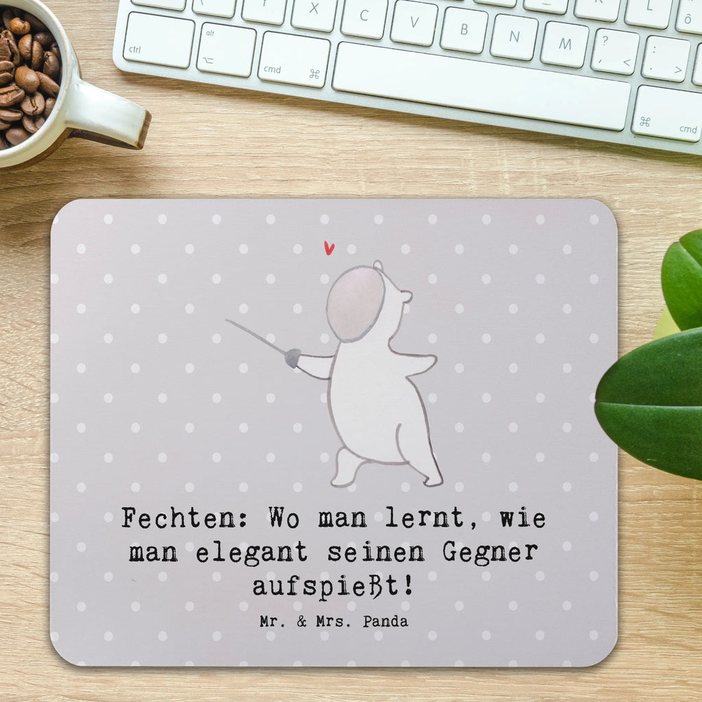 Mouse mat Fechten: Wo man lernt, wie man elegant seinen Gegner aufspießt! Büroausstattung, Computer zubehör, Einzigartiges Mauspad, Mauspad, PC Zubehör, Mausunterlage, Arbeitszimmer, Mousepad, Designer Mauspad, Mauspad Büro, Geschenk, Sport, Sportart, Hobby, Schenken, Danke, Dankeschön, Auszeichnung, Gewinn, Sportler