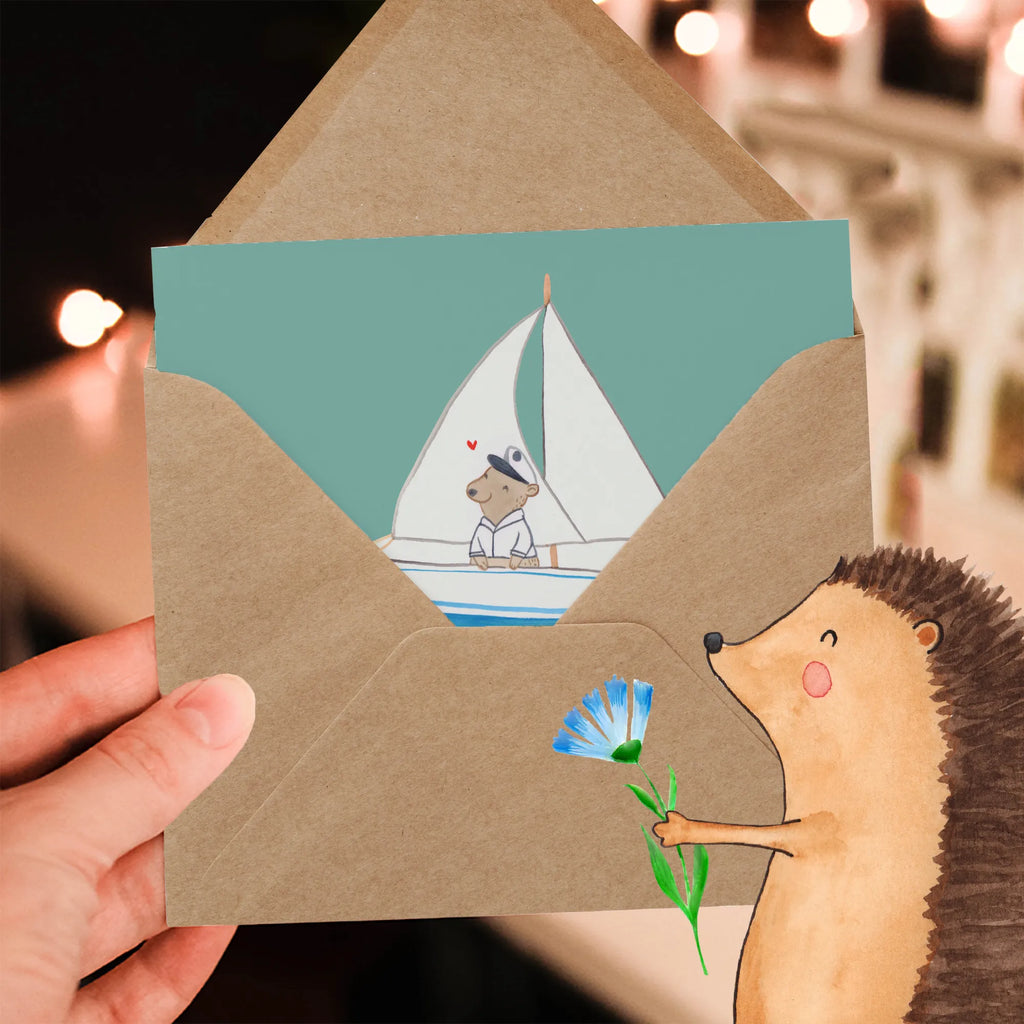 Deluxe Card Segler sind die einzigen Menschen, die hoffen, dass der Wind in ihrem Leben bleibt und nicht nur heiße Luft ist. Karte, Einladungskarte, Klappkarte, Hochzeitskarte, Hochwertige Klappkarte, Hochwertige Grußkarte, Grußkarte, Glückwunschkarte, Geburtstagskarte, Geschenk, Sport, Sportart, Hobby, Schenken, Danke, Dankeschön, Auszeichnung, Gewinn, Sportler