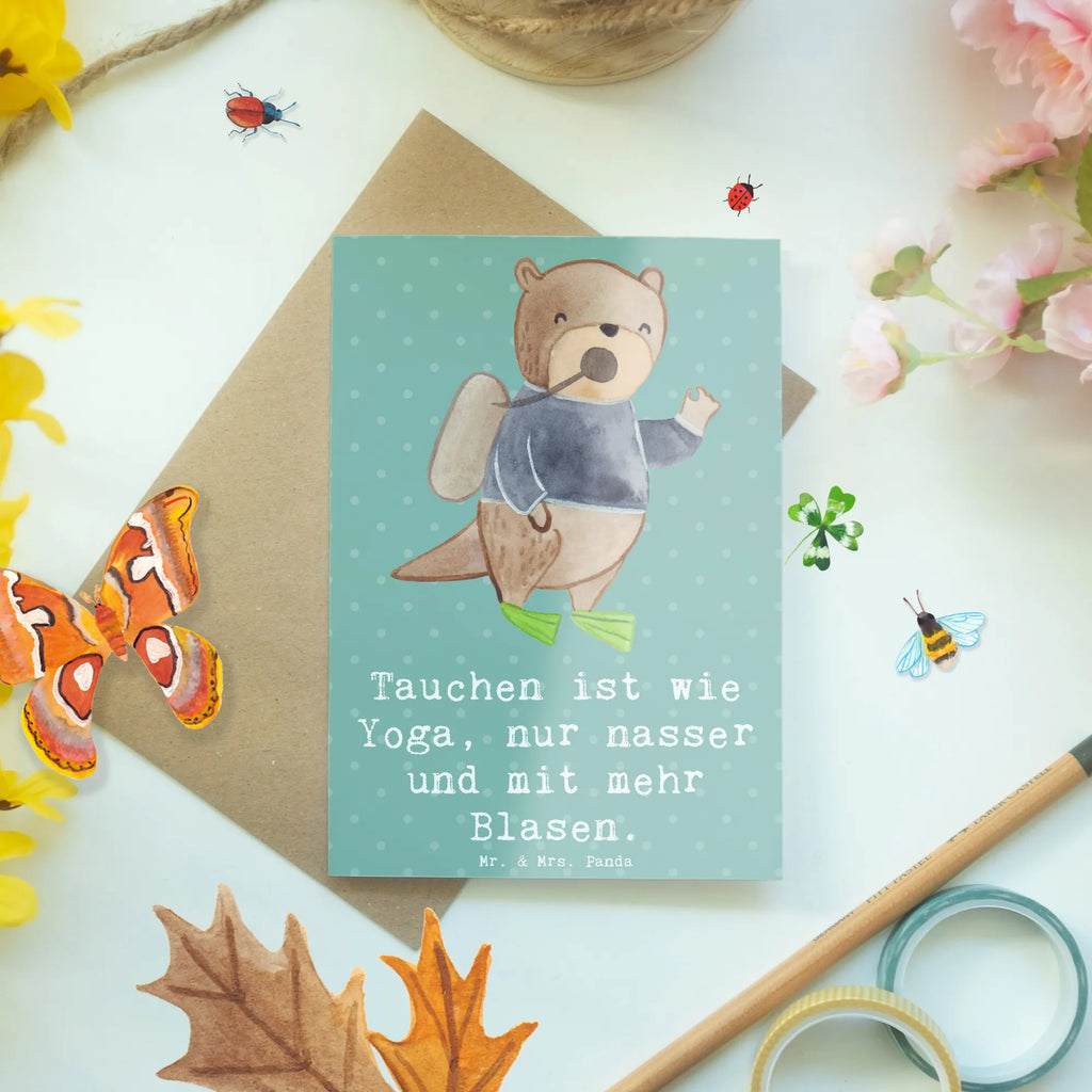 Greetings card Tauchen ist wie Yoga, nur nasser und mit mehr Blasen. Geburtstagskarte, Ansichtskarten, Einladungskarte, Grußkarte, Klappkarte, Glückwunschkarte, Hochzeitskarte, Karte, Geschenk, Sport, Sportart, Hobby, Schenken, Danke, Dankeschön, Auszeichnung, Gewinn, Sportler