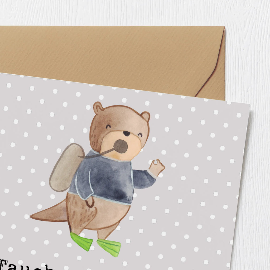 Deluxe Card Tauchen ist wie Yoga, nur nasser und mit mehr Blasen. Grußkarte, Geburtstagskarte, Hochwertige Grußkarte, Glückwunschkarte, Karte, Hochzeitskarte, Hochwertige Klappkarte, Einladungskarte, Klappkarte, Geschenk, Sport, Sportart, Hobby, Schenken, Danke, Dankeschön, Auszeichnung, Gewinn, Sportler