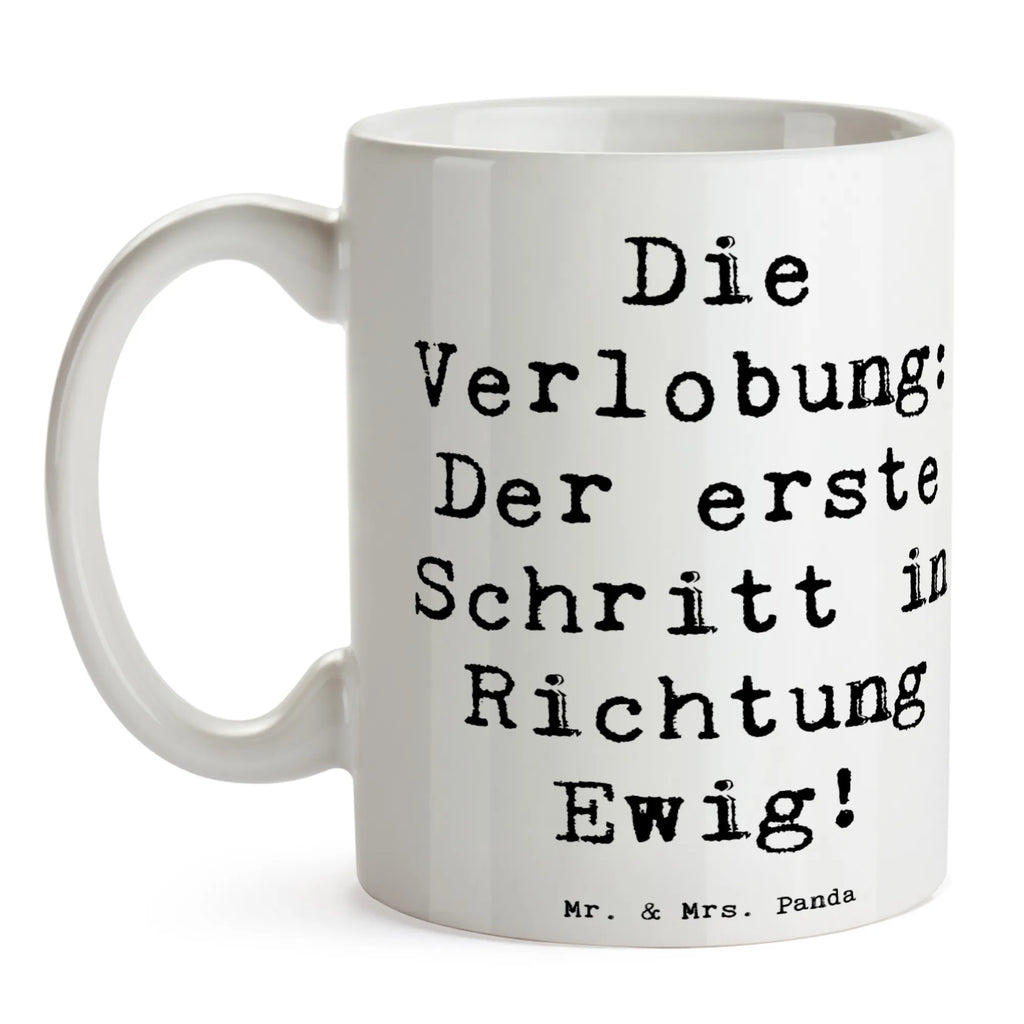Mug Saying Die Verlobung: Der erste Schritt in Richtung Ewig! Geschenktasse, Bürotasse, Tasse, Teetasse, Keramiktasse, Porzellantasse, Tasse mit Motiven, Tasse mit Zitaten, Kaffeetasse, Hochzeit, Hochzeitsgeschenk, Ehe, Hochzeitsfeier, Trauung, Trauungsgeschenk, Hochzeitskarte, Verlobungsfeier, Verlobungsgeschenk, Hochzeitsgeschenkideen, Hochzeitsgeschenke für Brautpaar