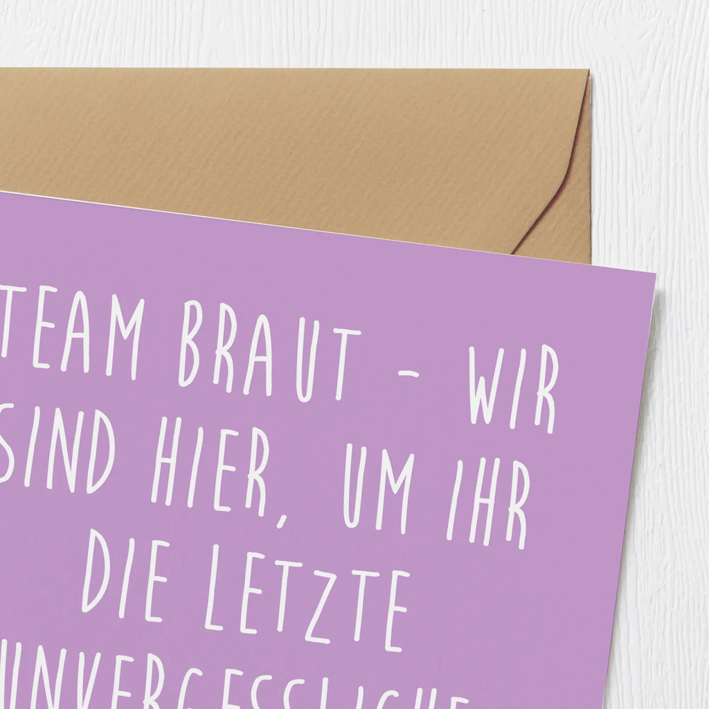 Deluxe Card Team Braut - Wir sind hier, um ihr die letzte unvergessliche Nacht zu schenken! Hochzeitskarte, Einladungskarte, Karte, Geburtstagskarte, Grußkarte, Klappkarte, Hochwertige Klappkarte, Hochwertige Grußkarte, Glückwunschkarte, Hochzeit, Hochzeitsgeschenk, Ehe, Hochzeitsfeier, Trauung, Trauungsgeschenk, Verlobungsfeier, Verlobungsgeschenk, Hochzeitsgeschenkideen, Hochzeitsgeschenke für Brautpaar