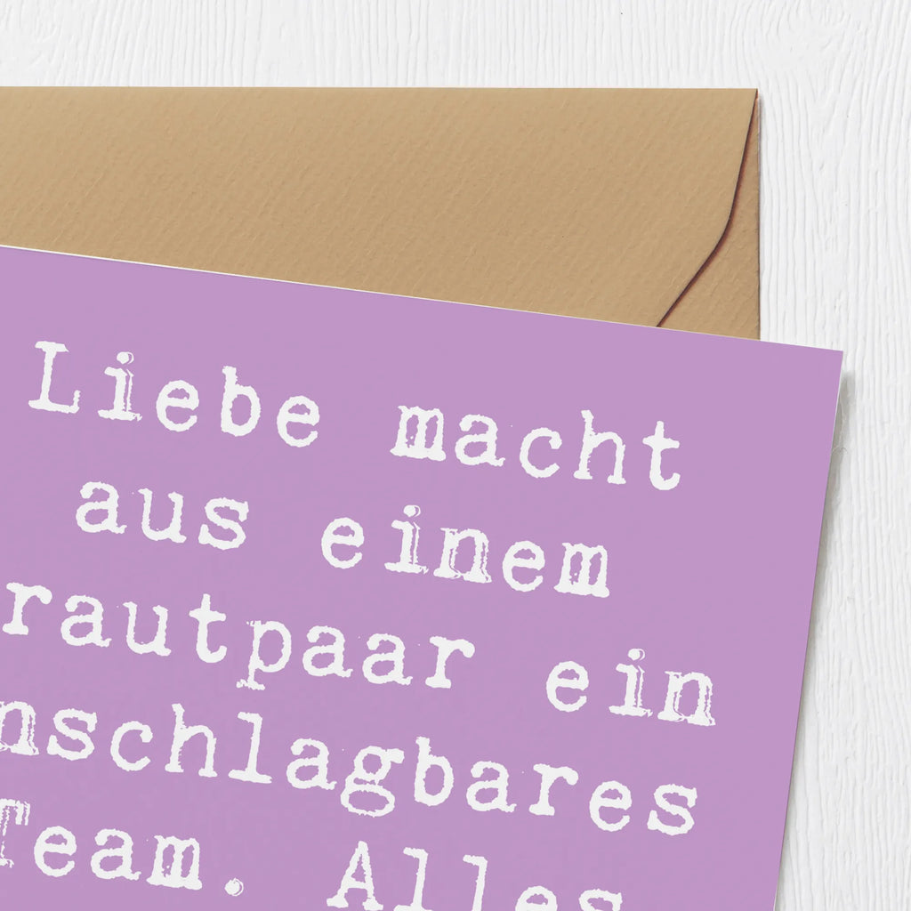 Deluxe Card Saying Liebe macht aus einem Brautpaar ein unschlagbares Team. Alles Gute zur Hochzeit! Karte, Grußkarte, Glückwunschkarte, Geburtstagskarte, Klappkarte, Hochwertige Grußkarte, Einladungskarte, Hochwertige Klappkarte, Hochzeitskarte, Hochzeit, Hochzeitsgeschenk, Ehe, Hochzeitsfeier, Trauung, Trauungsgeschenk, Verlobungsfeier, Verlobungsgeschenk, Hochzeitsgeschenkideen, Hochzeitsgeschenke für Brautpaar