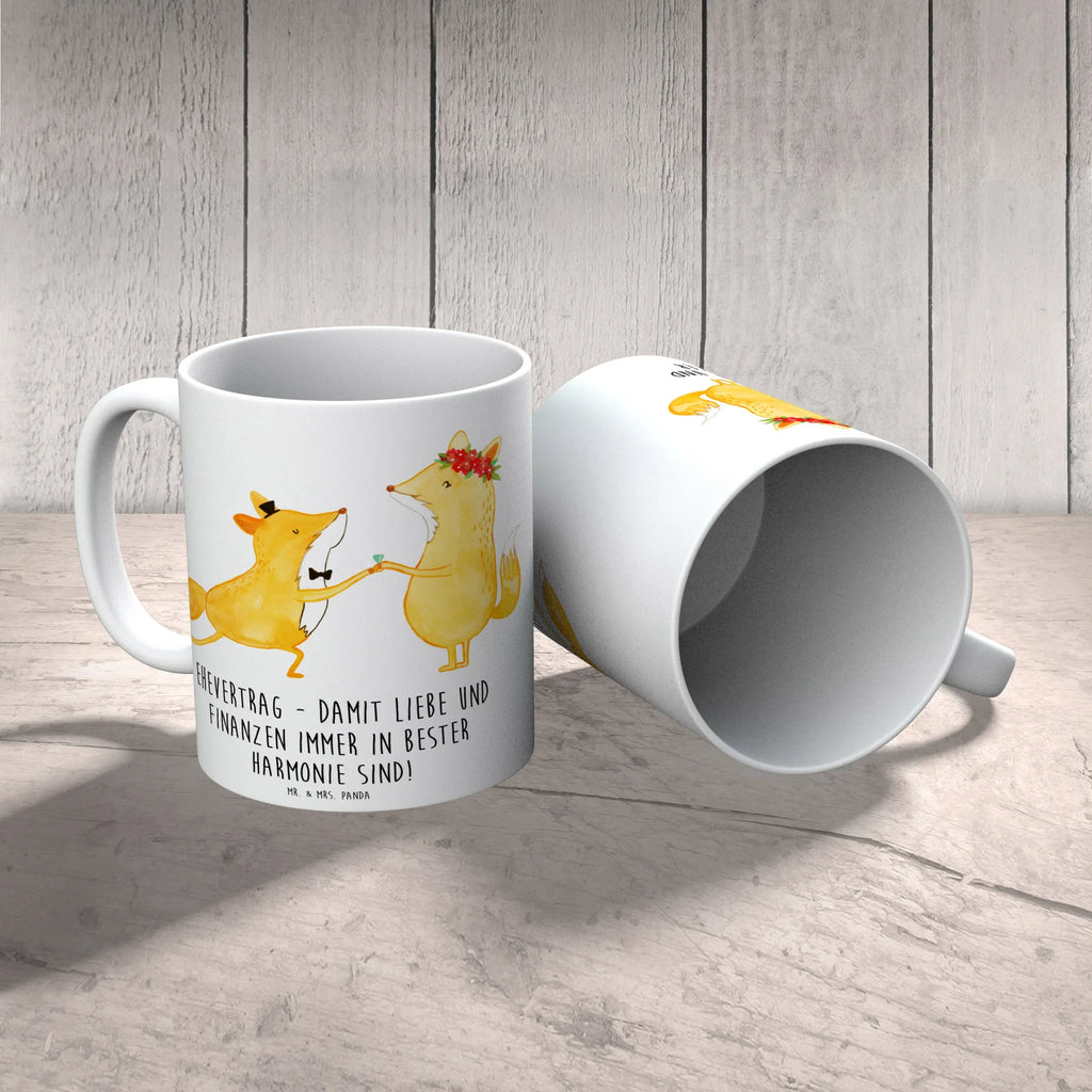 Mug Ehevertrag - Damit Liebe und Finanzen immer in bester Harmonie sind! Geschenktasse, Teetasse, Kaffeetasse, Bürotasse, Tasse mit Zitaten, Tasse mit Motiven, Porzellantasse, Tasse, Keramiktasse, Hochzeit, Hochzeitsgeschenk, Ehe, Hochzeitsfeier, Trauung, Trauungsgeschenk, Hochzeitskarte, Verlobungsfeier, Verlobungsgeschenk, Hochzeitsgeschenkideen, Hochzeitsgeschenke für Brautpaar