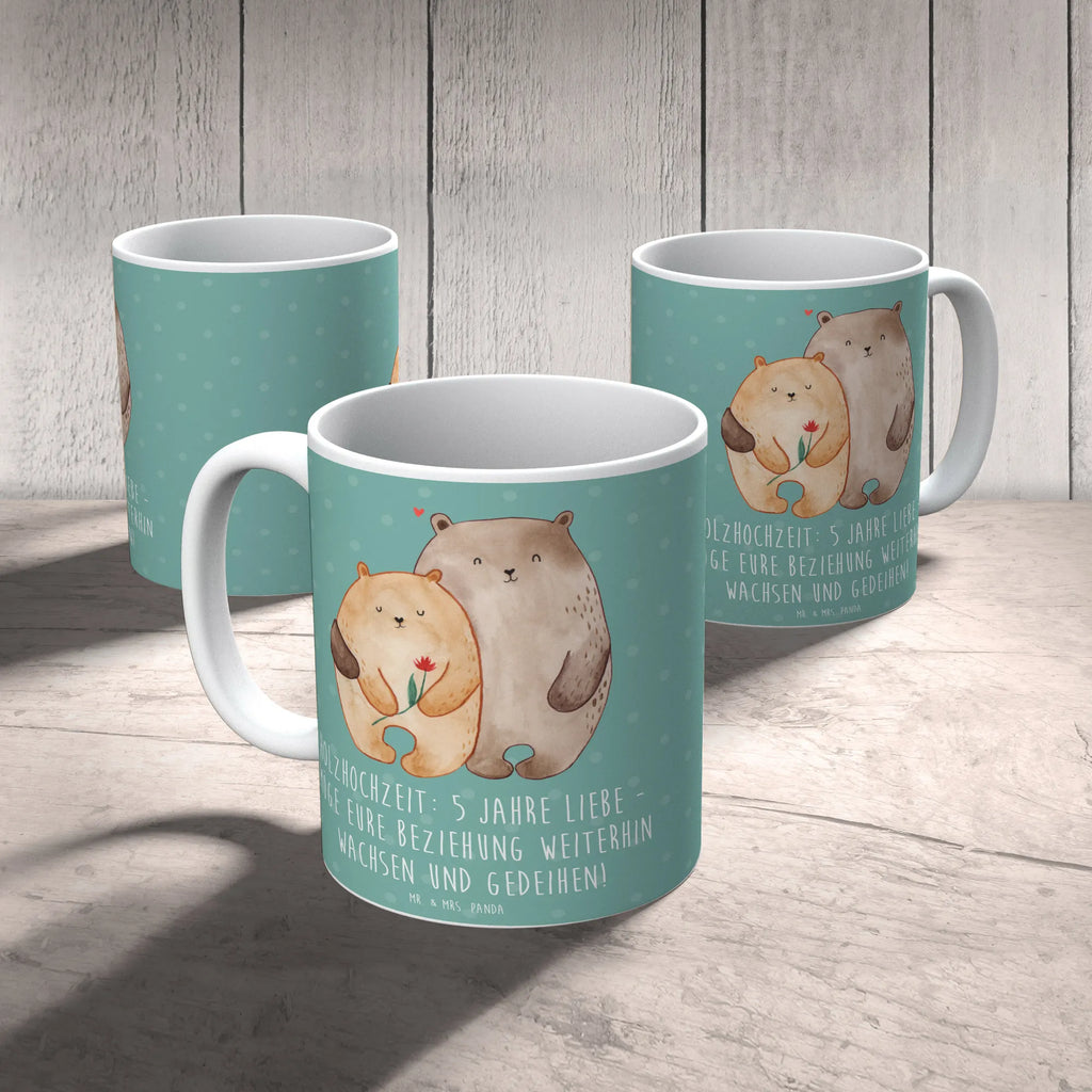 Mug Holzhochzeit: 5 Jahre Liebe - Möge eure Beziehung weiterhin wachsen und gedeihen! Geschenktasse, Kaffeetasse, Tasse, Keramiktasse, Bürotasse, Tasse mit Zitaten, Porzellantasse, Teetasse, Tasse mit Motiven, Hochzeit, Hochzeitsgeschenk, Ehe, Hochzeitsfeier, Trauung, Trauungsgeschenk, Hochzeitskarte, Verlobungsfeier, Verlobungsgeschenk, Hochzeitsgeschenkideen, Hochzeitsgeschenke für Brautpaar