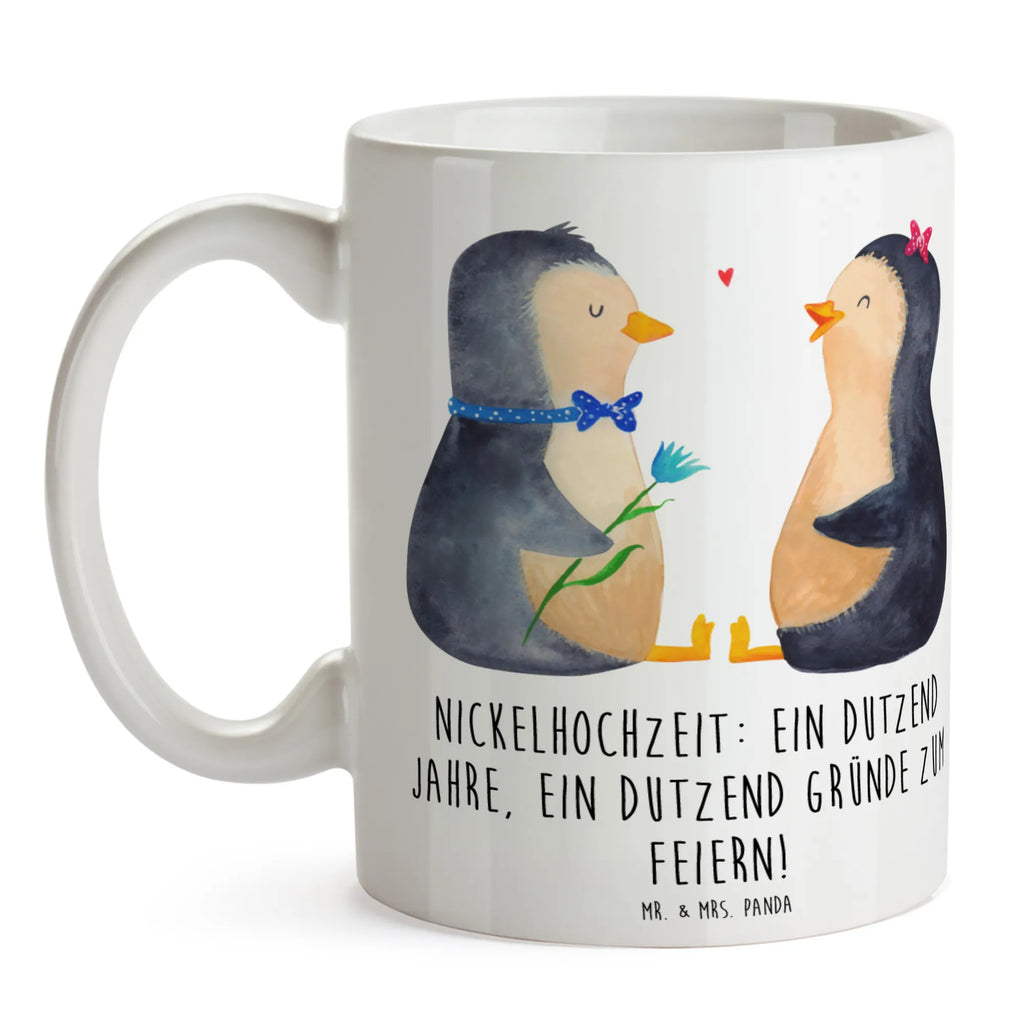 Mug Nickelhochzeit: Ein Dutzend Jahre, ein Dutzend Gründe zum Feiern! Kaffeetasse, Tasse mit Motiven, Tasse, Tasse mit Zitaten, Bürotasse, Teetasse, Geschenktasse, Porzellantasse, Keramiktasse, Hochzeit, Hochzeitsgeschenk, Ehe, Hochzeitsfeier, Trauung, Trauungsgeschenk, Hochzeitskarte, Verlobungsfeier, Verlobungsgeschenk, Hochzeitsgeschenkideen, Hochzeitsgeschenke für Brautpaar