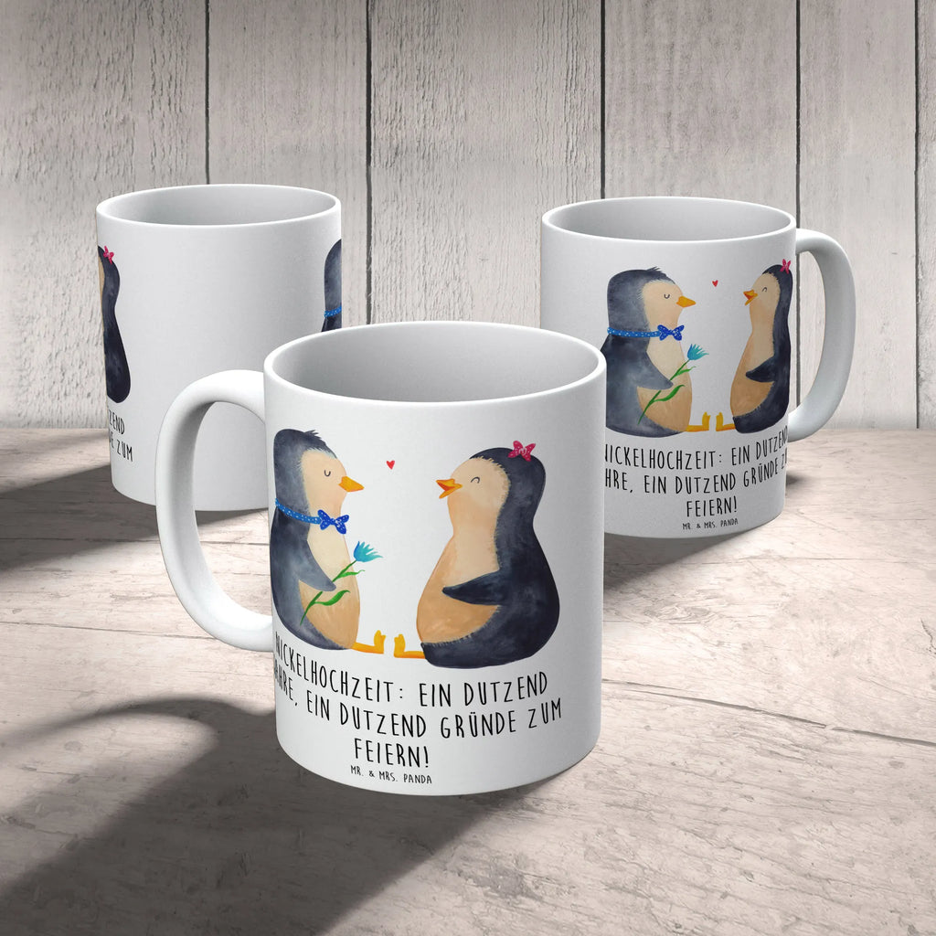Mug Nickelhochzeit: Ein Dutzend Jahre, ein Dutzend Gründe zum Feiern! Kaffeetasse, Tasse mit Motiven, Tasse, Tasse mit Zitaten, Bürotasse, Teetasse, Geschenktasse, Porzellantasse, Keramiktasse, Hochzeit, Hochzeitsgeschenk, Ehe, Hochzeitsfeier, Trauung, Trauungsgeschenk, Hochzeitskarte, Verlobungsfeier, Verlobungsgeschenk, Hochzeitsgeschenkideen, Hochzeitsgeschenke für Brautpaar