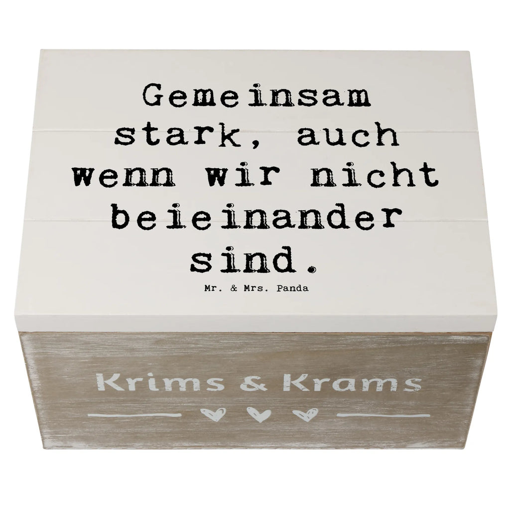 Holzkiste Spruch Trennung von den Eltern holzschachtel, Aufbewahrungsbox aus Holz, Holzkisten, Holzbox mit Deckel, holzschatulle, Box aus Holz, Holzboxen, holztruhen, aufbewahrungsboxen, Aufbewahrungsbox Holz, aufbewahrungstruhe, Holzkiste mit Deckel, Aufbewahrungsbox, Schatulle, aufbewahrungskisten, Holz Aufbewahrungsbox, Holzkiste, kiste holz, box holz, holzkästchen, Holzbox, aufbewahrungskiste mit deckel, Aufbewahrungskiste, Holztruhe, truhe holz, Einzigartig, sprüche, inspiration, mr and mrs panda, alltag verschönern, schöne sprüche, zitate, motivation, shopify, Lächeln, glück, Kreativ, lebensweisheiten, wohnaccessoires, freude, sprüche sammlung, spruch kollektion, geschenkideen, Dekoration, liebe, nachhaltige geschenke, wanddeko