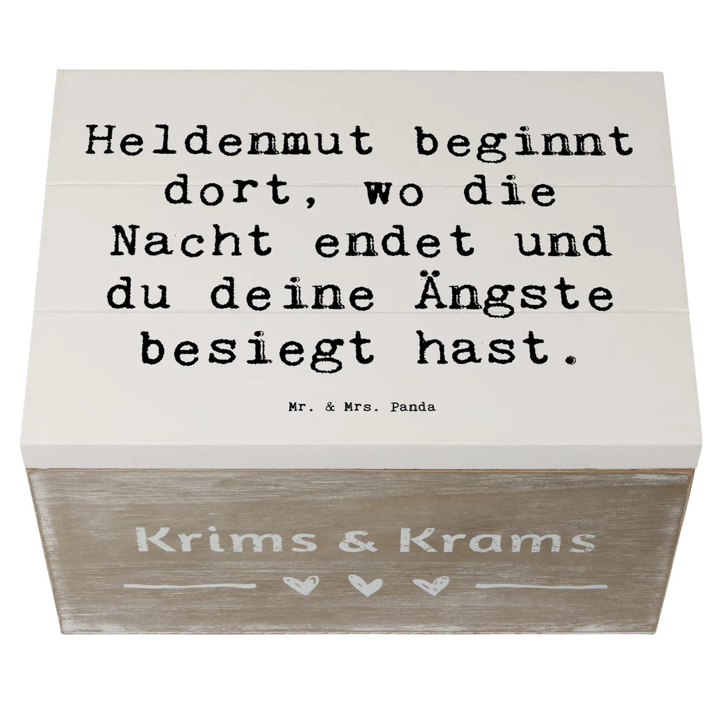 Holzkiste Spruch Ängste vor Monstern besiegen holzkisten, Erinnerungsbox, Geschenkbox, box aus holz, Schatzkiste, schmuckkästchen, holzboxen, erinnerungsbox baby, ordnungsbox, aufbewahrungsbox aus holz, Aufbewahrungsbox, Schatulle, holztruhe, Truhe, deko box, holzbox mit deckel, holzkiste mit deckel, Holzkiste, aufbewahrungskiste, Dekokiste, Erinnerungskiste, holz aufbewahrungsbox, Kiste, erinnerungsbox hochzeit, holzbox, aufbewahrungsbox holz, dekorative holzkiste, einzigartig, sprüche, inspiration, mr and mrs panda, alltag verschönern, schöne sprüche, zitate, motivation, shopify, lächeln, glück, kreativ, lebensweisheiten, wohnaccessoires, freude, sprüche sammlung, spruch kollektion, geschenkideen, dekoration, liebe, nachhaltige geschenke, wanddeko