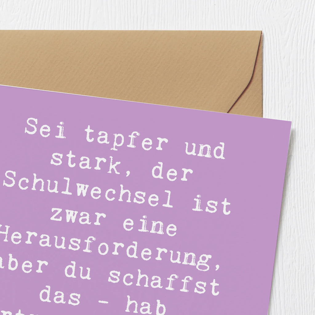 Deluxe Card Saying Sei tapfer und stark, der Schulwechsel ist zwar eine Herausforderung, aber du schaffst das - hab Vertrauen, es wird toll, du bist ganz wundervoll! Hochwertige Grußkarte, Karte, Hochwertige Klappkarte, Einladungskarte, Hochzeitskarte, Klappkarte, Glückwunschkarte, Grußkarte, Geburtstagskarte, sprüche, zitate, spruch kollektion, inspiration, motivation, lebensweisheiten, geschenkideen, wanddeko, wohnaccessoires, sprüche sammlung, schöne sprüche, glück, liebe, freude, lächeln, alltag verschönern, nachhaltige geschenke, dekoration, kreativ, einzigartig, shopify, mr and mrs panda