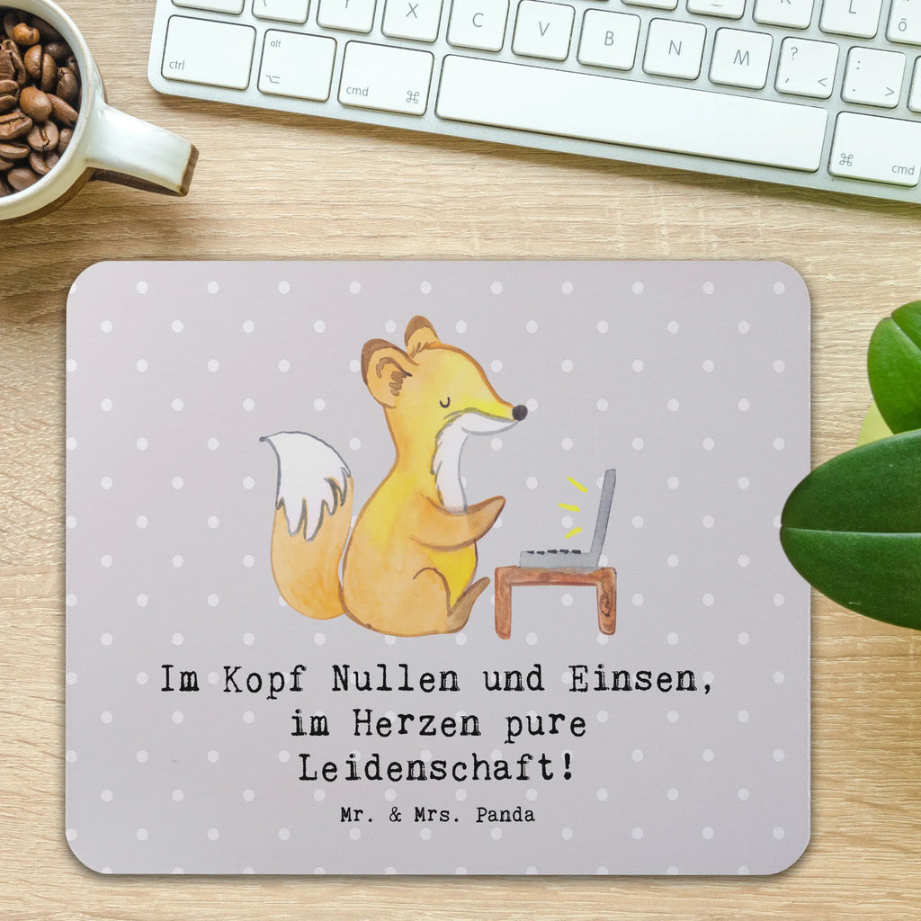 Mouse mat Im Kopf Nullen und Einsen, im Herzen pure Leidenschaft! Mausunterlage, Einzigartiges Mauspad, Designer Mauspad, PC Zubehör, Arbeitszimmer, Computer zubehör, Mousepad, Büroausstattung, Mauspad Büro, Mauspad, Beruf, Ausbildung, Jubiläum, Abschied, Rente, Kollege, Kollegin, Geschenk, Schenken, Arbeitskollege, Mitarbeiter, Firma, Danke, Dankeschön