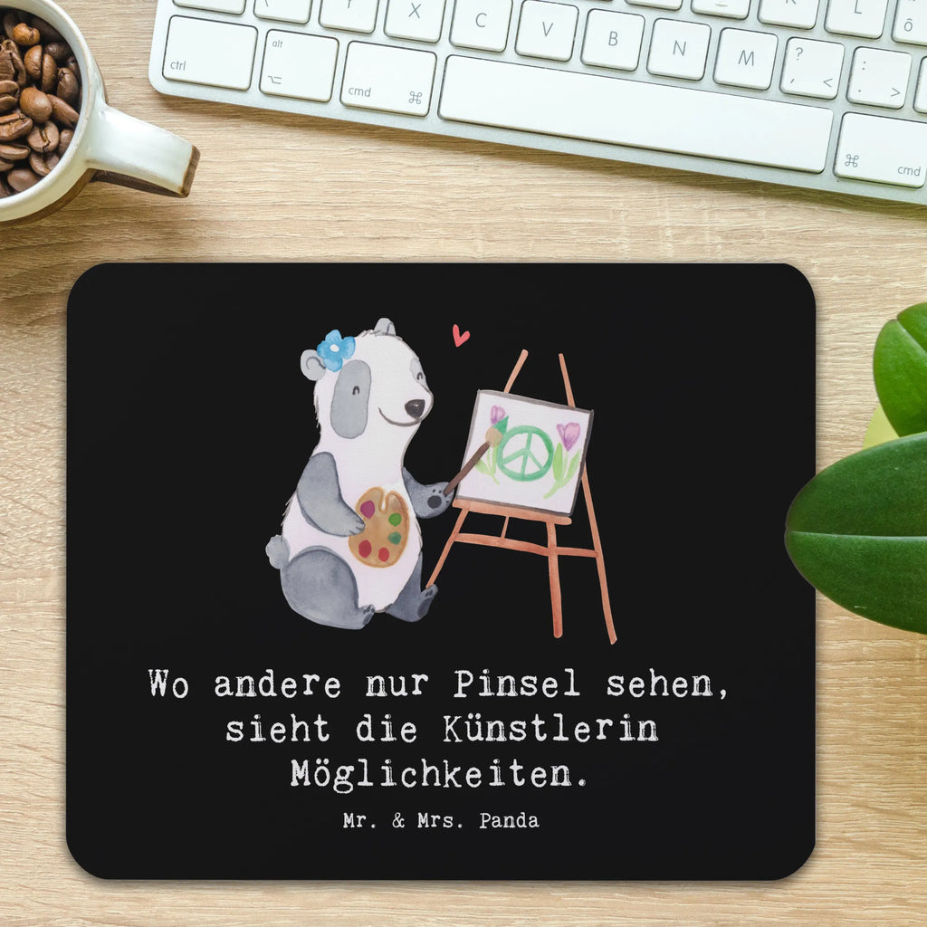 Mouse mat Wo andere nur Pinsel sehen, sieht die Künstlerin Möglichkeiten. Mausunterlage, PC Zubehör, Mousepad, Einzigartiges Mauspad, Büroausstattung, Computer zubehör, Mauspad, Designer Mauspad, Mauspad Büro, Arbeitszimmer, Beruf, Ausbildung, Jubiläum, Abschied, Rente, Kollege, Kollegin, Geschenk, Schenken, Arbeitskollege, Mitarbeiter, Firma, Danke, Dankeschön