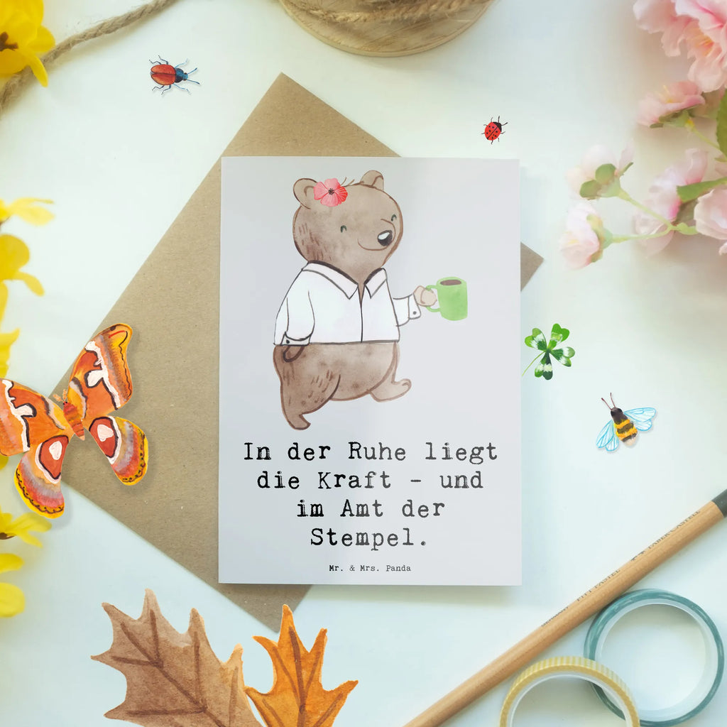 Greetings card In der Ruhe liegt die Kraft - und im Amt der Stempel. Klappkarte, Einladungskarte, Karte, Grußkarte, Ansichtskarten, Glückwunschkarte, Geburtstagskarte, Hochzeitskarte, Beruf, Ausbildung, Jubiläum, Abschied, Rente, Kollege, Kollegin, Geschenk, Schenken, Arbeitskollege, Mitarbeiter, Firma, Danke, Dankeschön