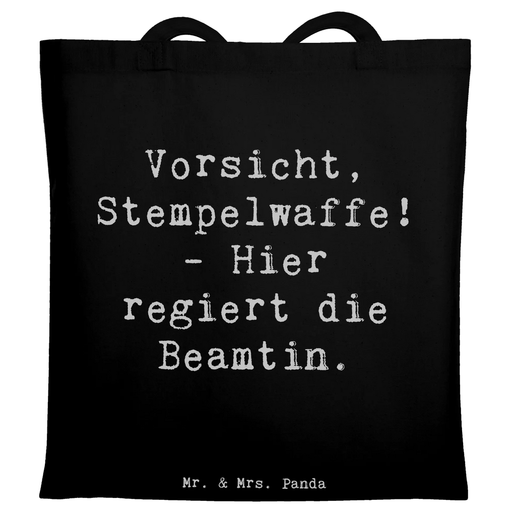 Tote bag Saying Vorsicht, Stempelwaffe! - Hier regiert die Beamtin. Strandtasche, Einkaufstasche, Einkaufstüte, Beuteltasche, Stofftasche, Beutel, Tasche, Tragetasche, Laptoptasche, Jutebeutel, Shopper, Umhängetasche, Jutetasche, Stoffbeutel, Schultertasche, Badetasche, Beruf, Ausbildung, Jubiläum, Abschied, Rente, Kollege, Kollegin, Geschenk, Schenken, Arbeitskollege, Mitarbeiter, Firma, Danke, Dankeschön